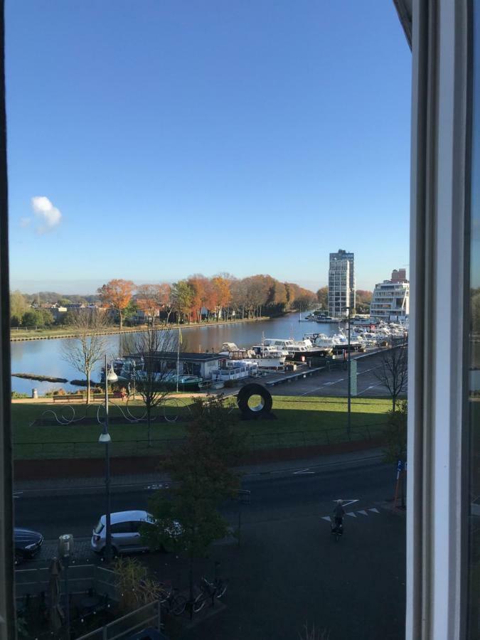 Comfortabel Dakappartement Met Zicht Op Jachthaven Тюрнгаут Екстер'єр фото