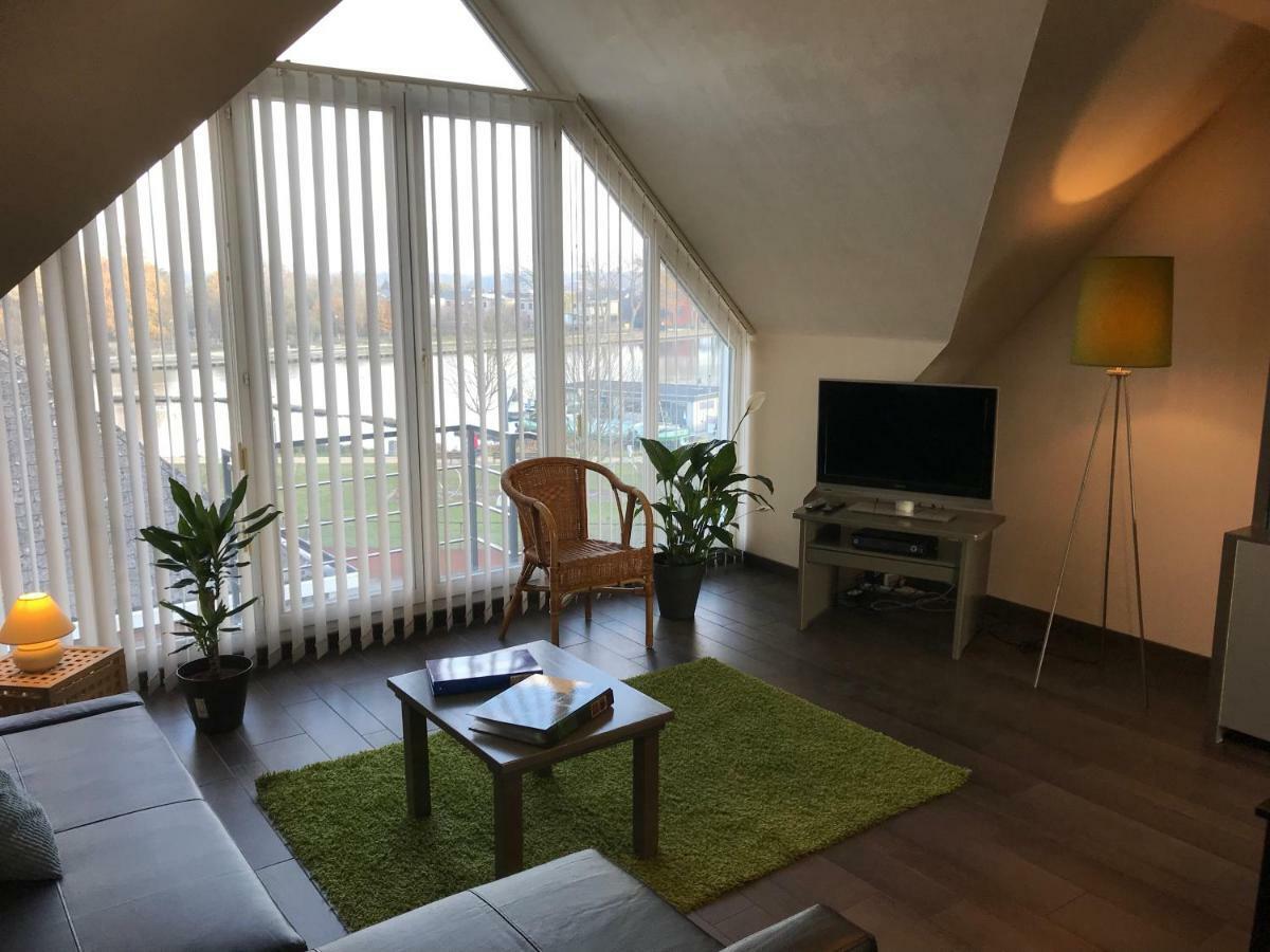 Comfortabel Dakappartement Met Zicht Op Jachthaven Тюрнгаут Екстер'єр фото